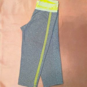 ✨Lululemon Crop 6✨